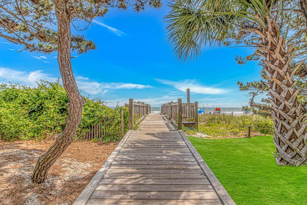 Ocean Reef Resort - Direct Oceanfront Studio - Nicely Updated! Perfect For 2-4 Guests! Unit 401 Миртл-Бич Экстерьер фото
